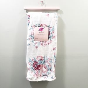 Betsey Johnson Throw